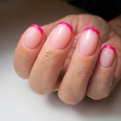 20 Best Modern French Nails for Embracing Modern Elegance