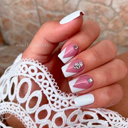 46 Stunning V French Tip Nails You'll Love to Try in 2024