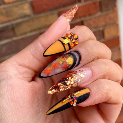 The Cutest Fall Nails Almond Shaped for Autumn Season