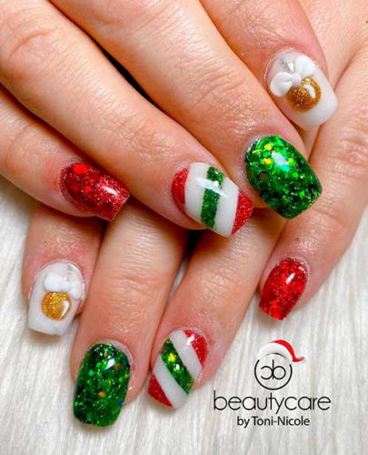 The Best Christmas Nails Ideas for Celebration